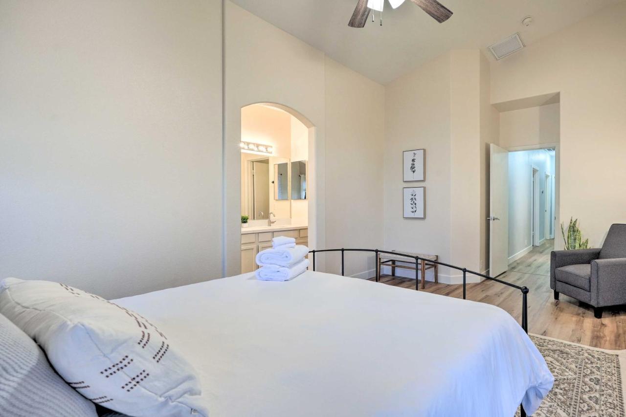 Sunlit Peoria Vacation Rental With Private Yard Экстерьер фото